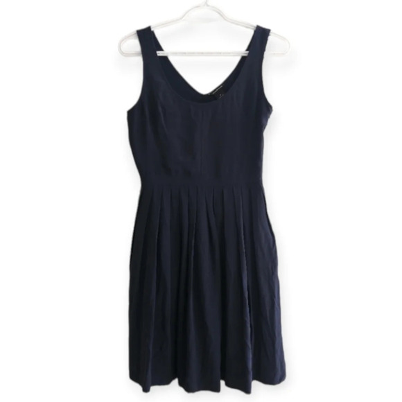 Club Monaco Navy Silk Sleeveless V-Neck Dress with Pleating and Pockets 2 - Picture 1 of 15